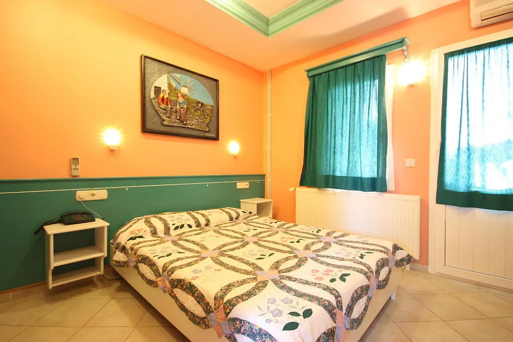 Hotel Altinkaya Bodrum 0*,